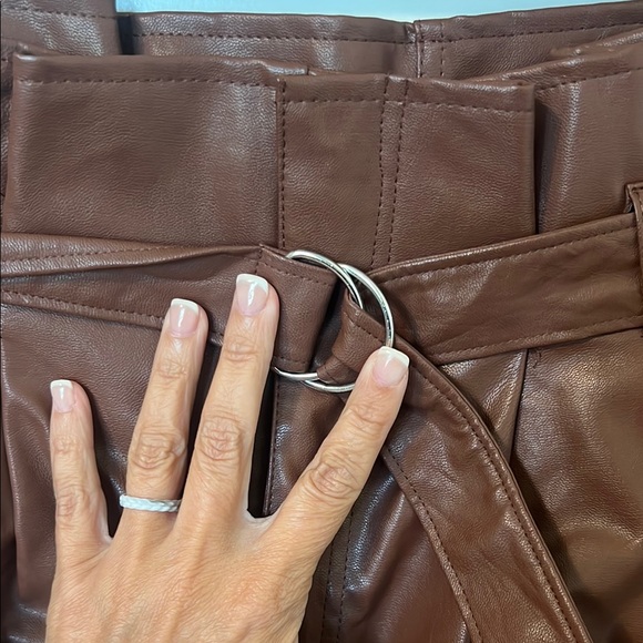 Brown High Waist Leather Shorts with Tailored Fit - Picture 3 of 7